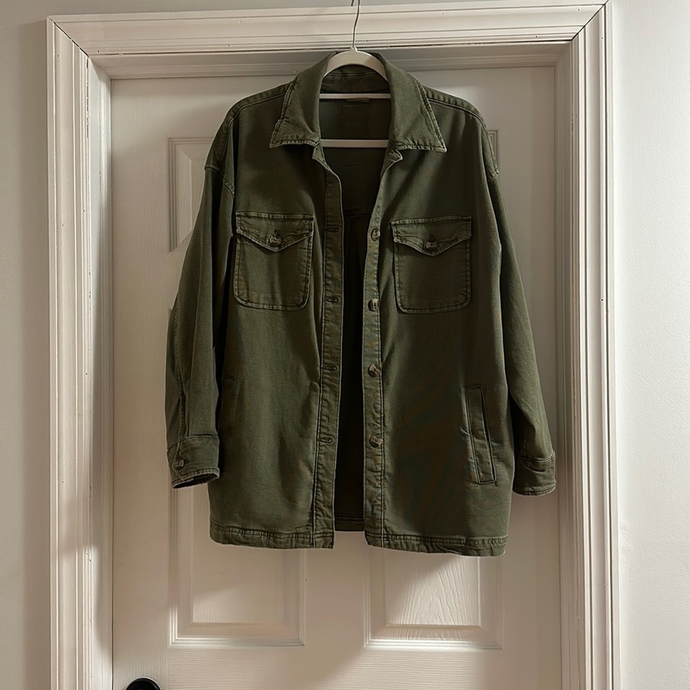 Army green Aerie cargo jacket. Size M
